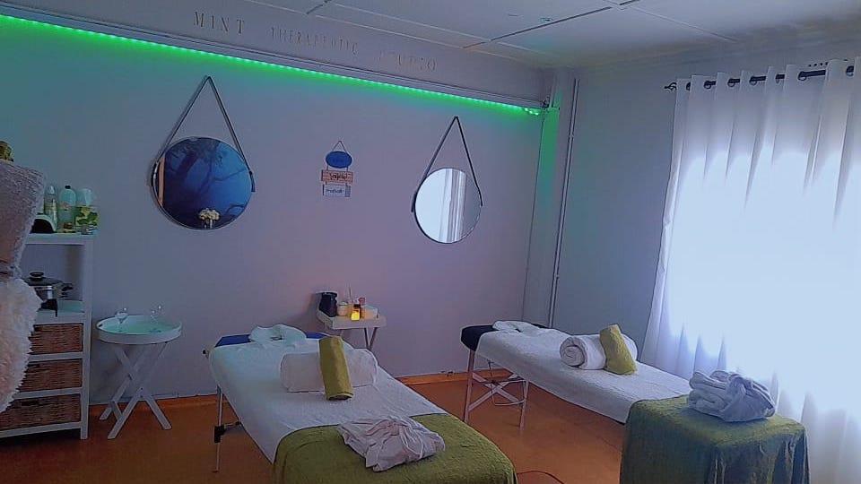 massage studio